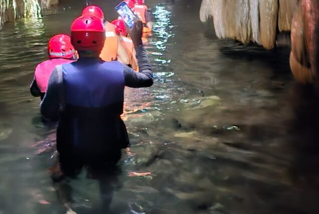 Exploring the captivating depths of Panama's enchanting caves with guided walks, unveiling the mysteries within.